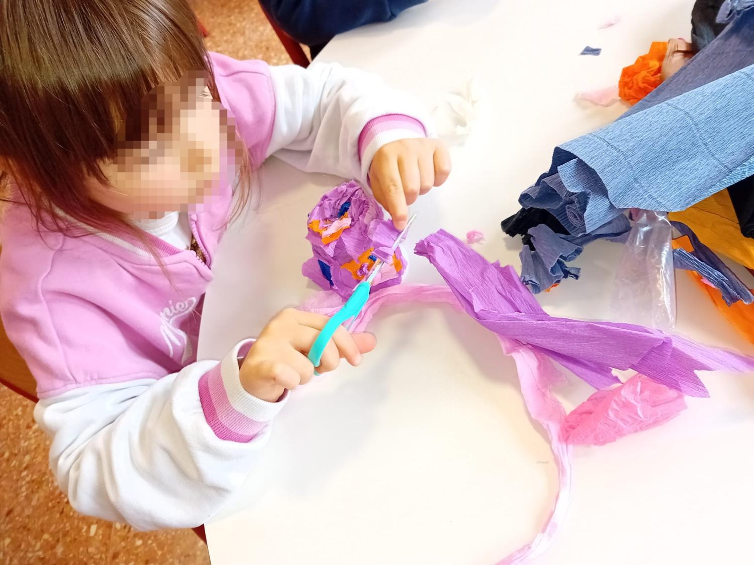  <div class=foto_classe_white>Classe mis</div>
<div class=foto_classe_white>SCUOLA INFANZIA "BEATO LUIGI GUANELLA"</div>
<div class=foto_classe_white>SAN BELLINO</div> 
